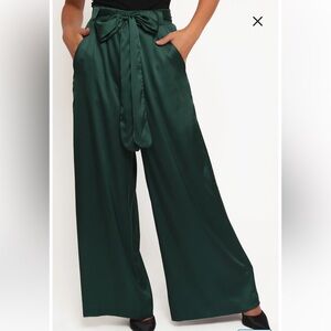 Petal & Pup Alie Satin Wide Leg Pants size small